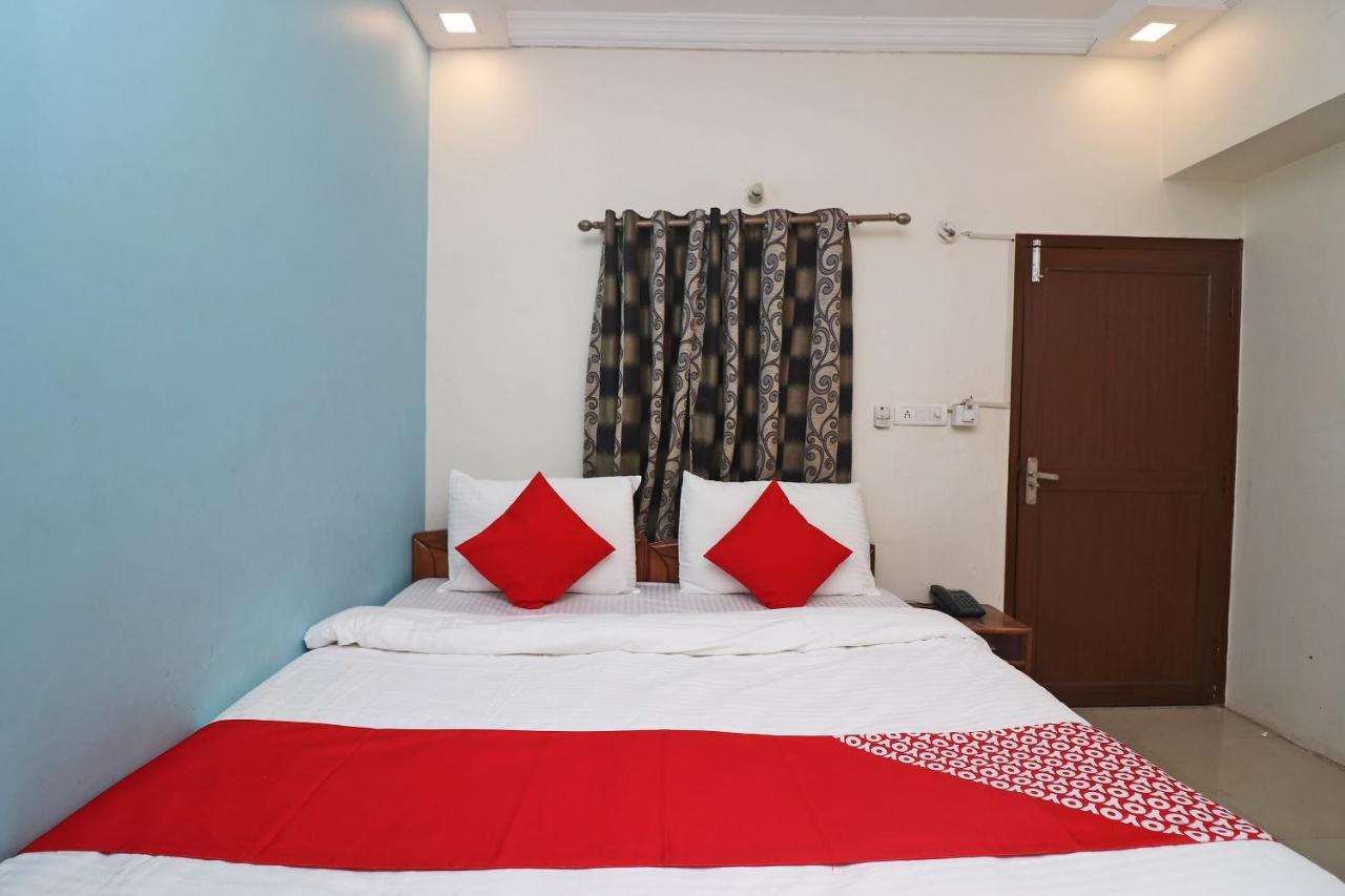 Oyo Flagship 19301 Mezbaan International Naka Hindola Hotel Lucknow Exterior photo